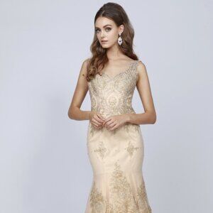 NEW LONG SLEEVELESS POLYESTER DRESS EMBROIDERED WITH LACE & RHINESTONES JT 654